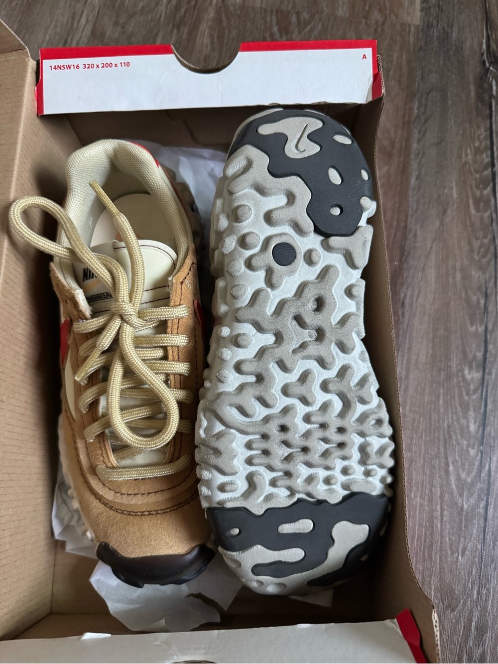 Nike Overbreak SP in Club Gold and Orange  size 5 - Picture 4 of 4